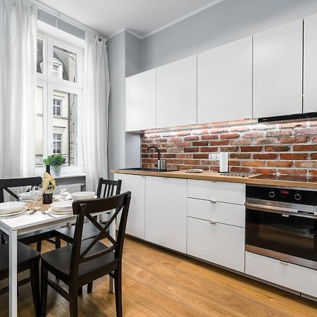 Old Town Apartment Garbary By Noclegi Renters Poznan Exterior foto