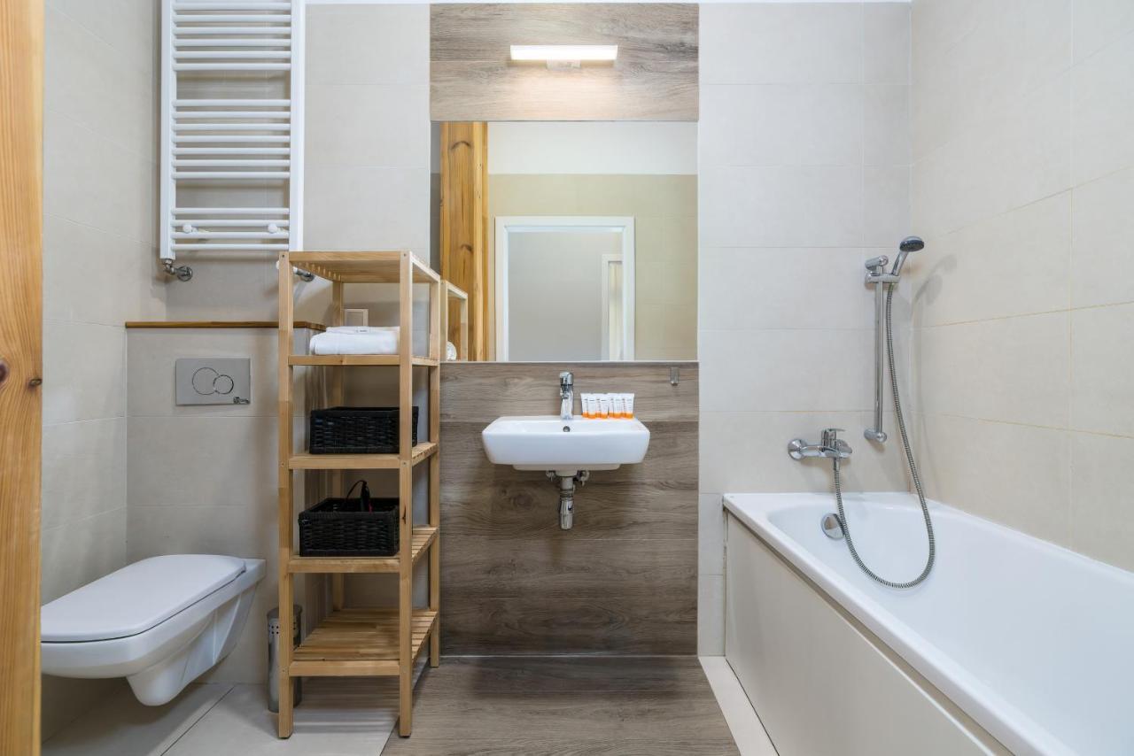 Old Town Apartment Garbary By Noclegi Renters Poznan Exterior foto